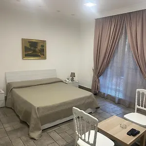 La Colombaia 3*, Portici Italië